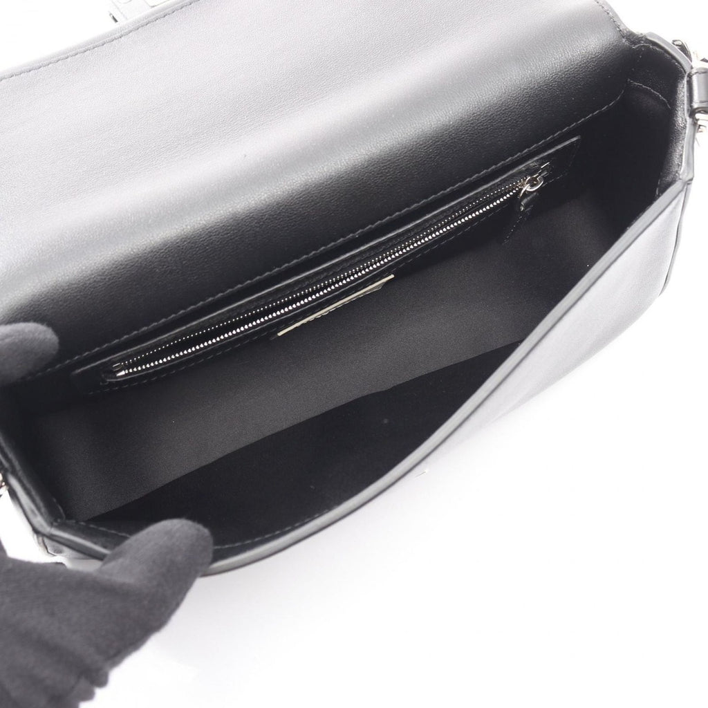 Fendi Handbag Mamma Bucket Black Leather — view 3