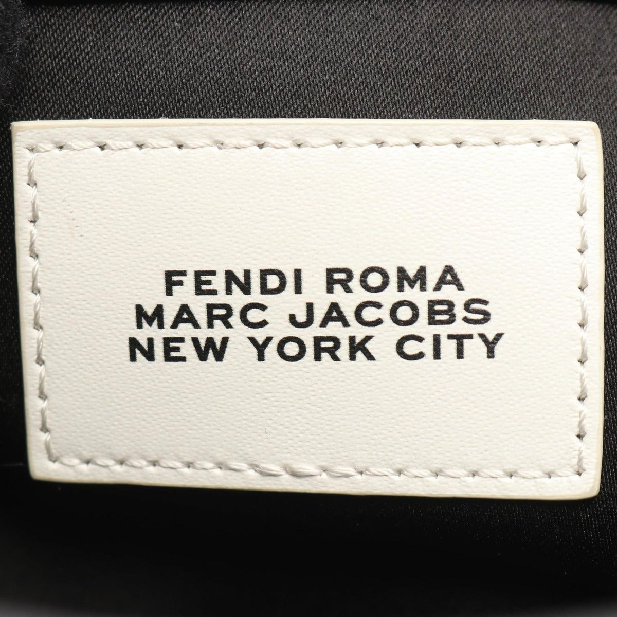 Fendi Handbag Mamma Bucket Black Leather — view 4