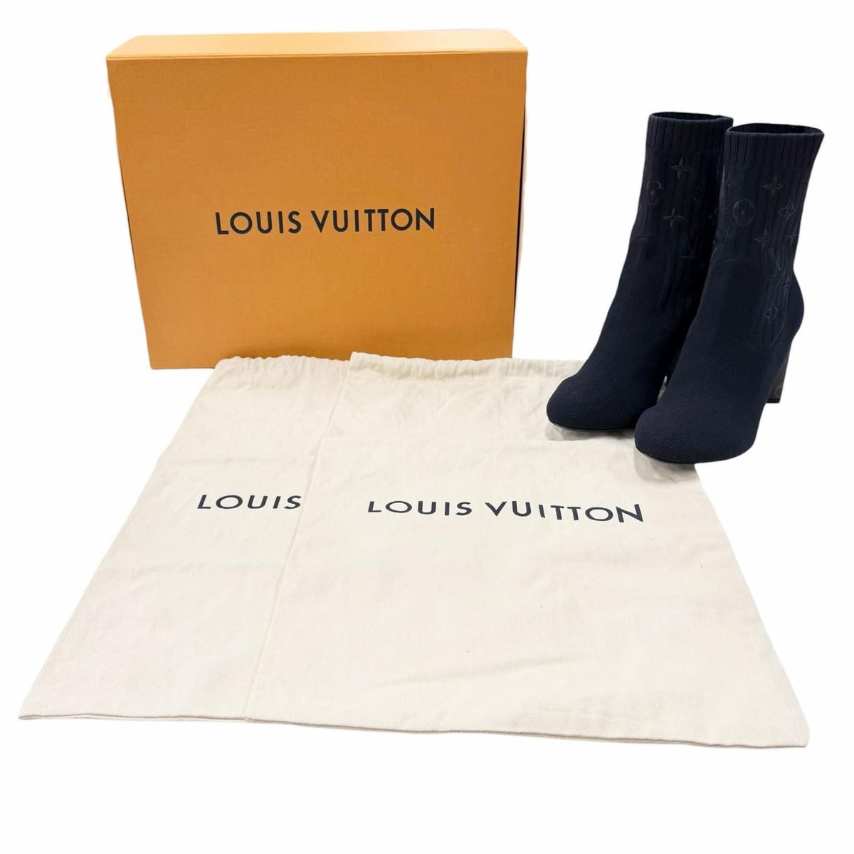 Louis Vuitton 37 201300 Handbag — view 2