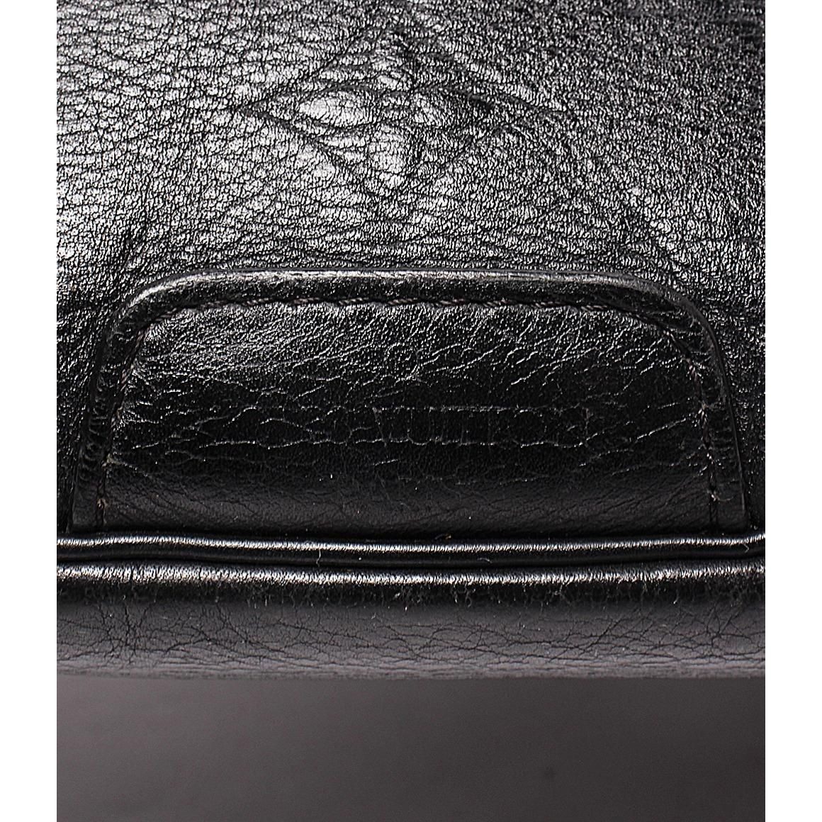 Louis Vuitton Waist Bag Discovery PM Monogram Shadow — view 4