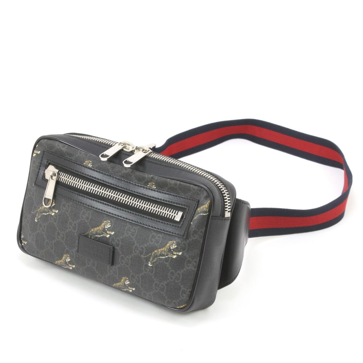 Gucci GG Supreme Taiga Body Bag — view 2