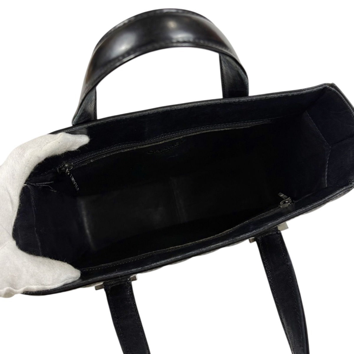 Chanel Choco Bar Mini Tote Black Patent Leather Enamel — view 9