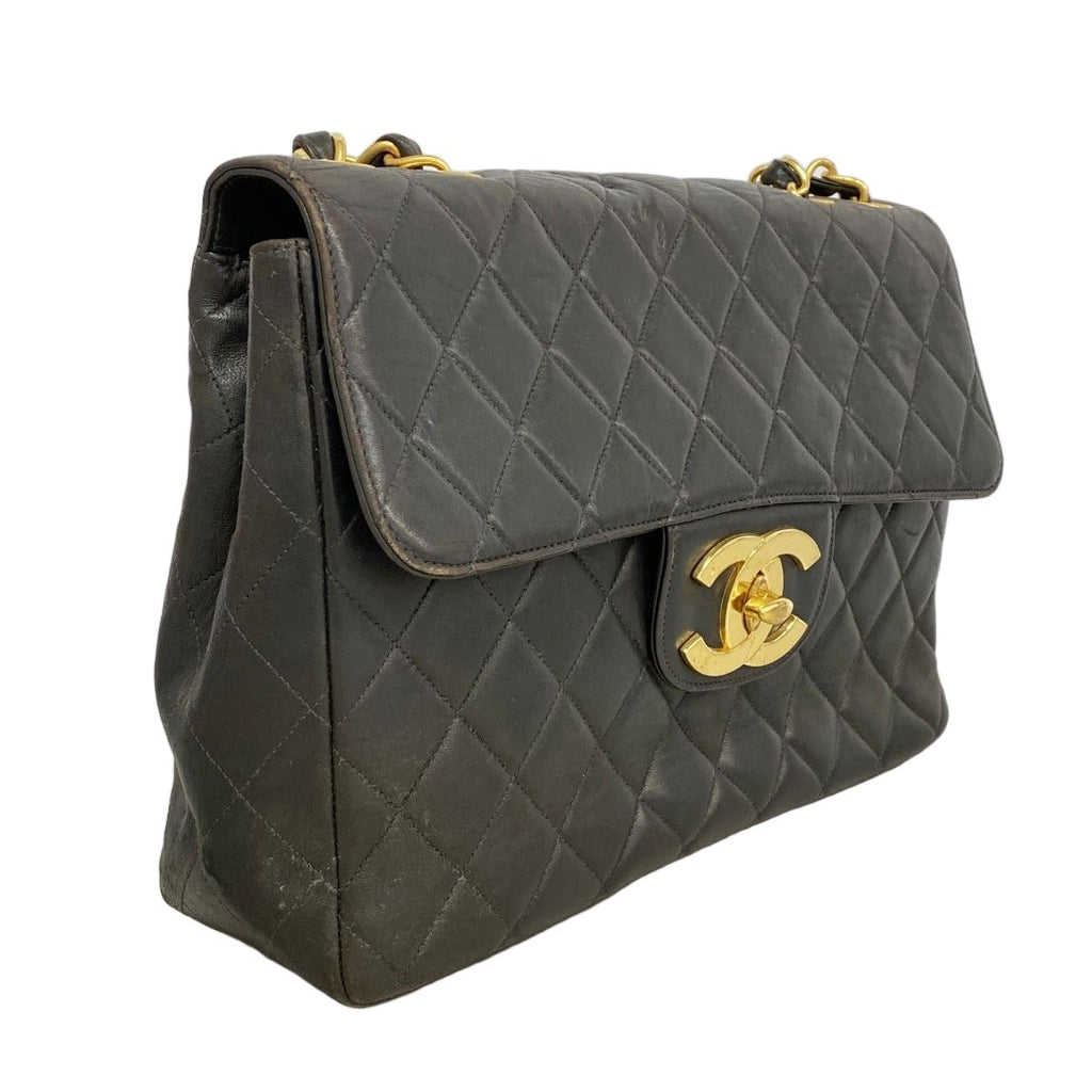 Chanel Shoulder Bag Deca Quilted Lambskin Black Gold — view 2