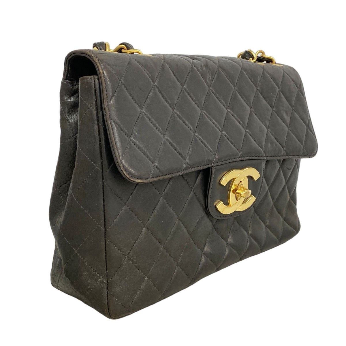 Chanel Shoulder Bag Deca Quilted Lambskin Black Gold — view 2