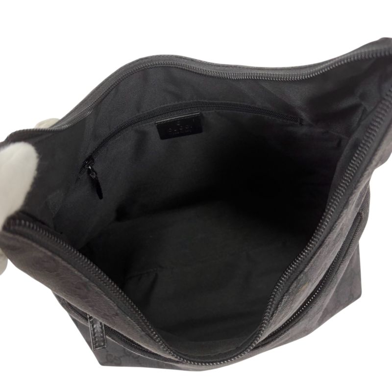 Gucci One Shoulder Bag GG Canvas Black Hobo Soho — view 9