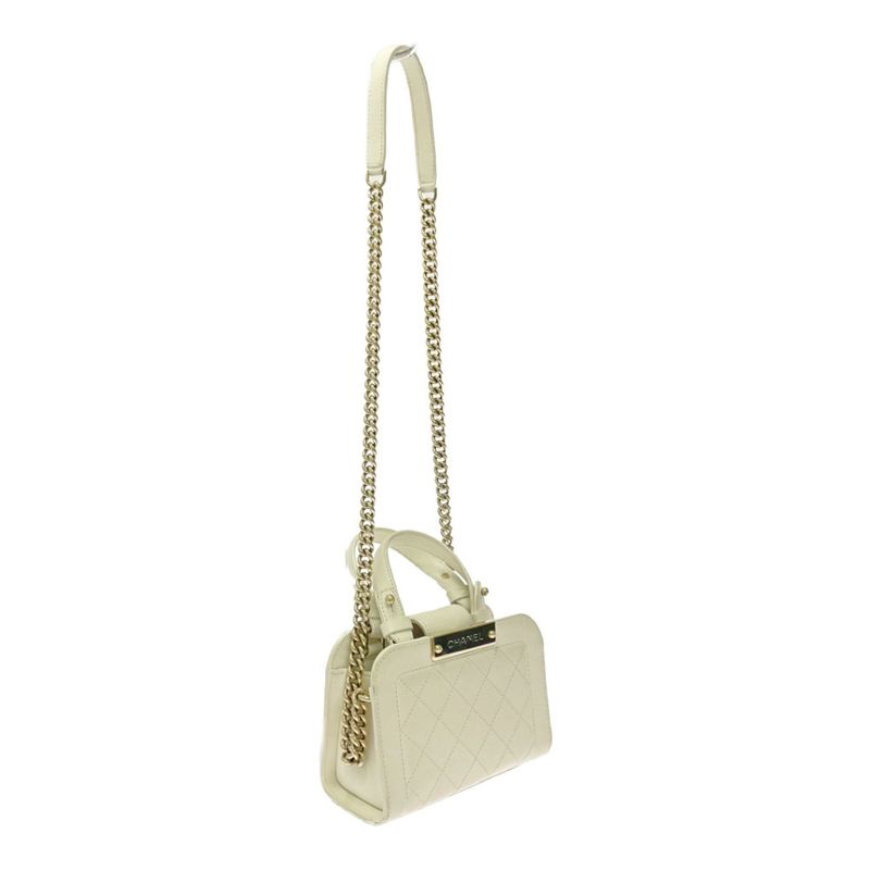 Chanel Quilted Leather Click Label Shoulder Bag White — view 2