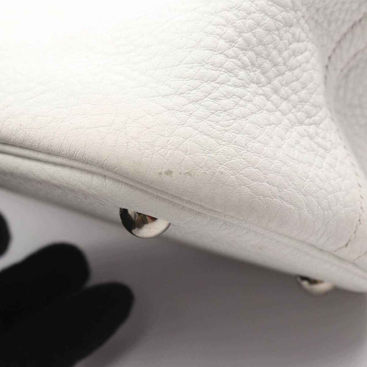 Hermes Handbag Bolide 35 White Leather Suit B — view 6