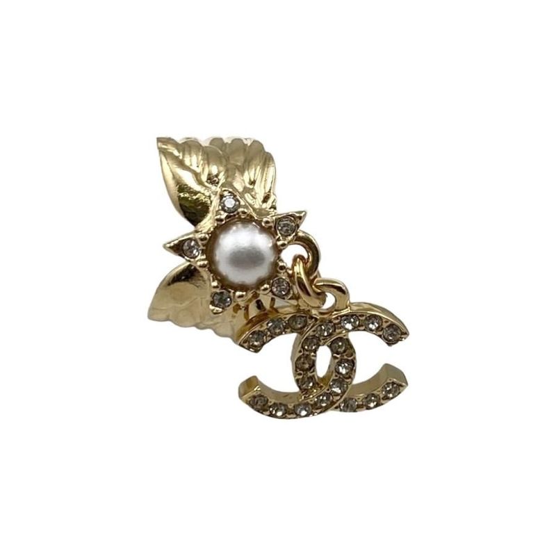 Chanel Coco Mark CC Logo Star Rhinestone Pearl — view 3