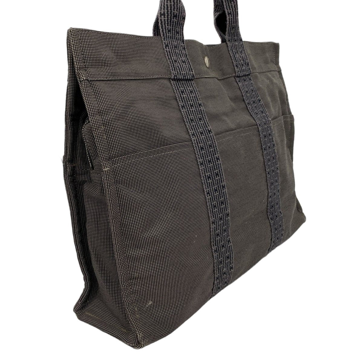 Hermes Tote Her Line Canvas Gray Silver — view 2