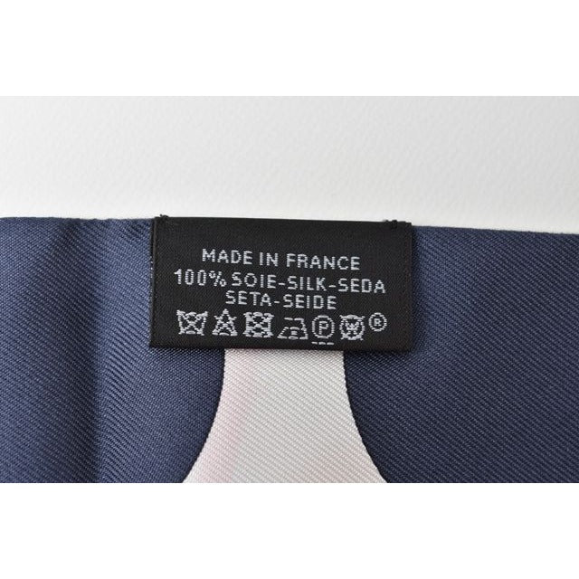 Hermes Scarf Twill Up Wow Silk Dot Blue White — view 4