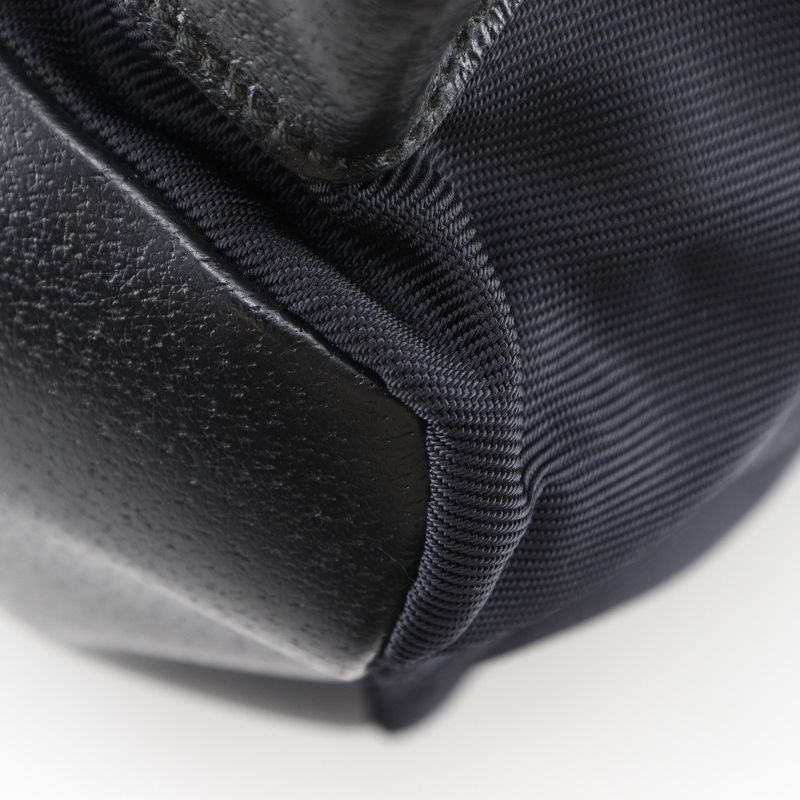 Gucci 019.2058.0173.5 Nylon Canvas And Leather Black Backpack Daypack — view 5