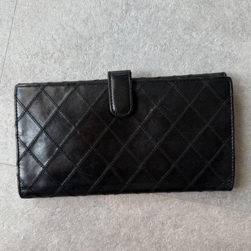 Chanel Bicolore Coco Mark Bifold Long Wallet W Hook Leather Quilted Black — view 6