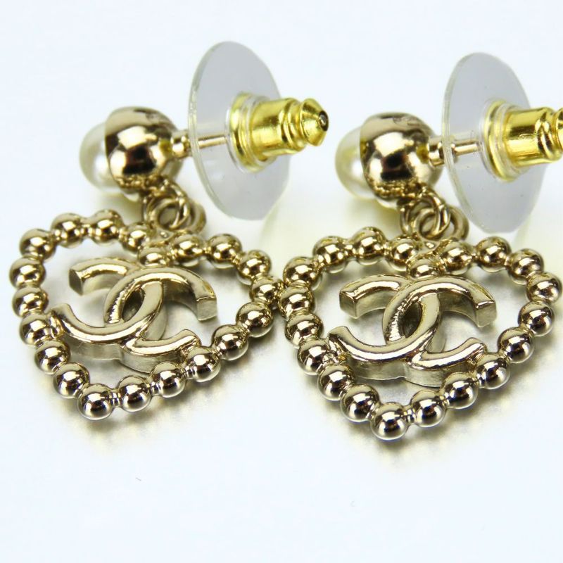 Chanel Coco Mark Metal Silver Heart Rhinestone C25 P — view 4