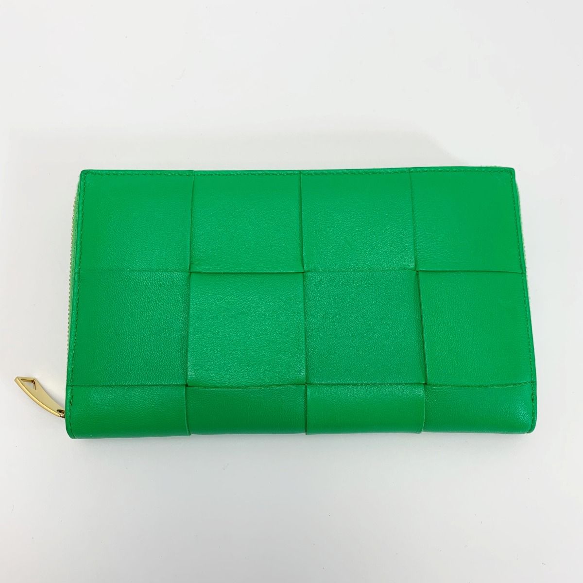 Bottega Veneta Maxi Intrecciato Lamb Leather Paraquito Round — view 2