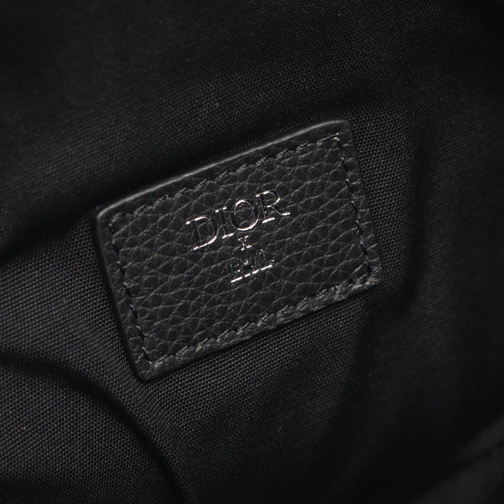 Dior Waist Bag Erl Black Leather — view 4
