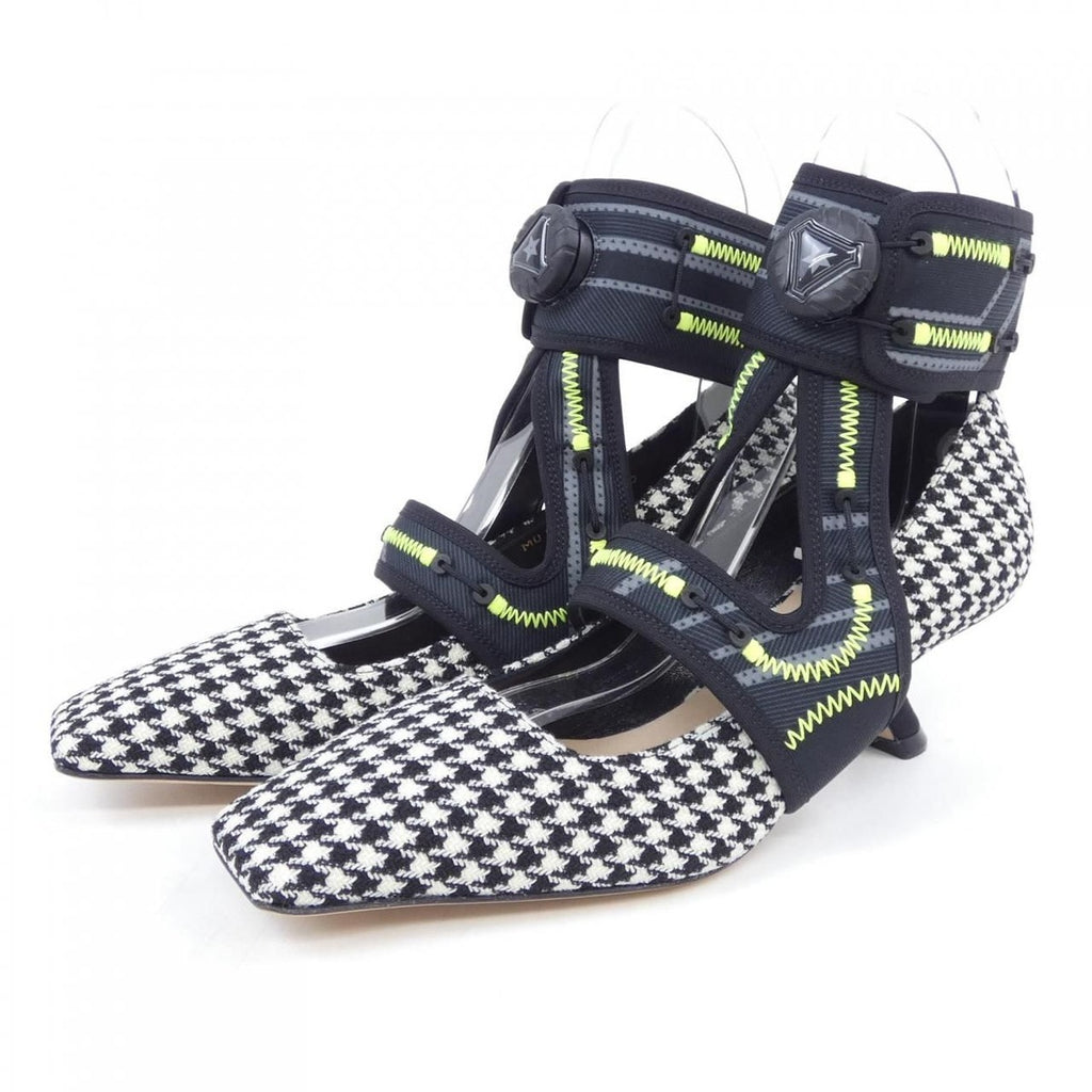 Christian Dior Md0522 Size 35.5 Black Shoes — view 3