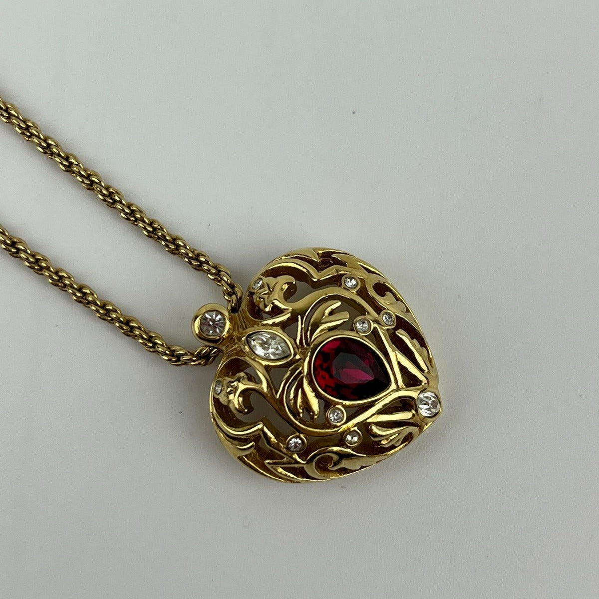 Dior Necklace Pendant Logo Gold Vintage — view 3