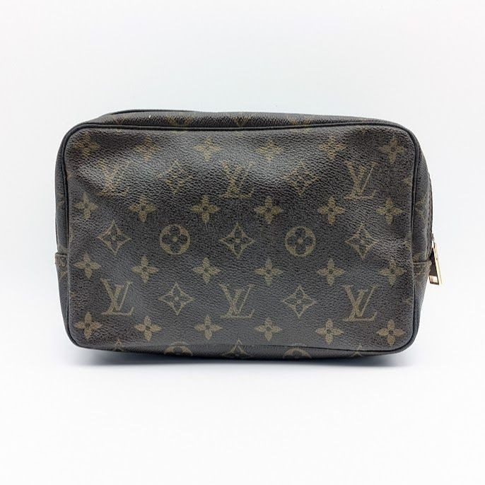 Louis Vuitton Trousse Toilette 23 Monogram Clutch Makeup Pouch