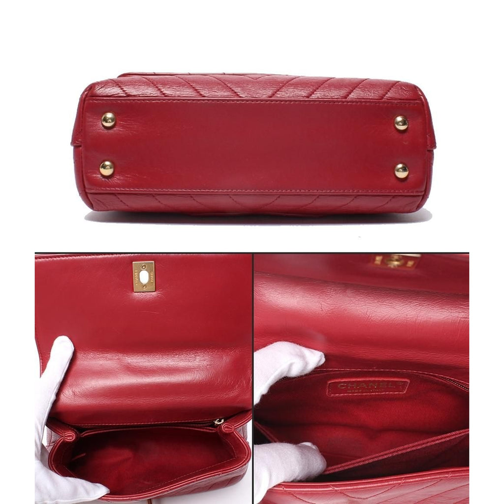 Chanel 2-Way Shoulder Bag Gold Stitch Chevron Top — view 3