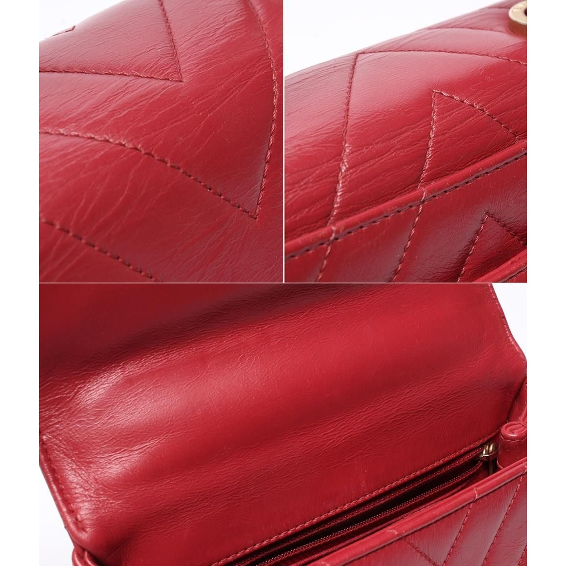 Chanel 2-Way Shoulder Bag Gold Stitch Chevron Top — view 8