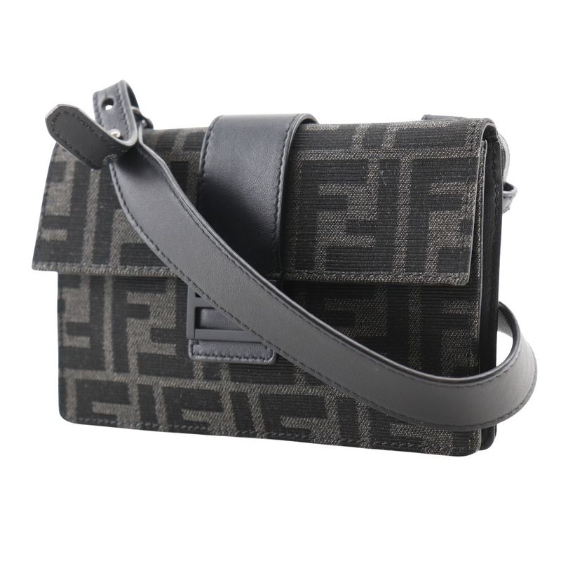 Fendi Marsupio Baguette 3-Way Clutch 7 M0295 Nylon Canvas And Leather Black — view 2