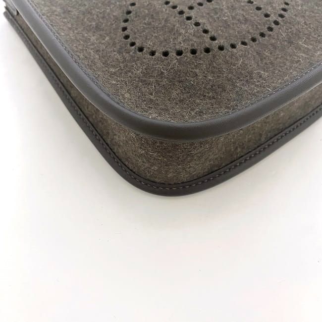 Hermes Shoulder Bag Evelyne TPM Gray — view 7