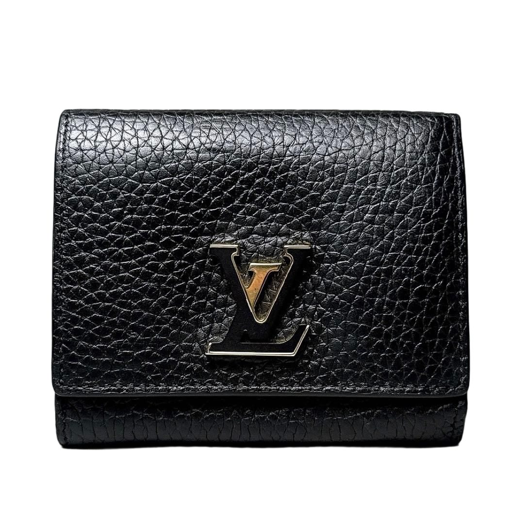 Louis Vuitton Portefeuille Capucines Tiny Black Wallet