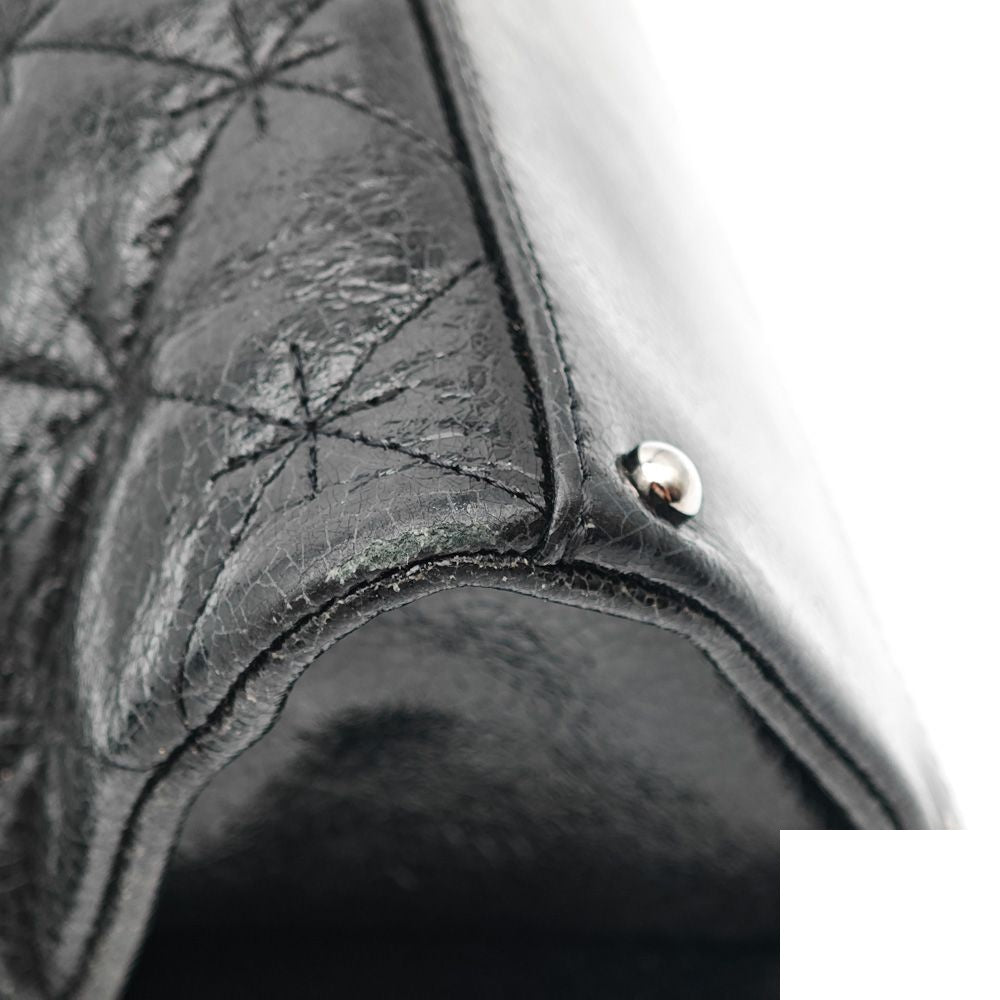 Chanel Shoulder Bag Patent Leather — view 8