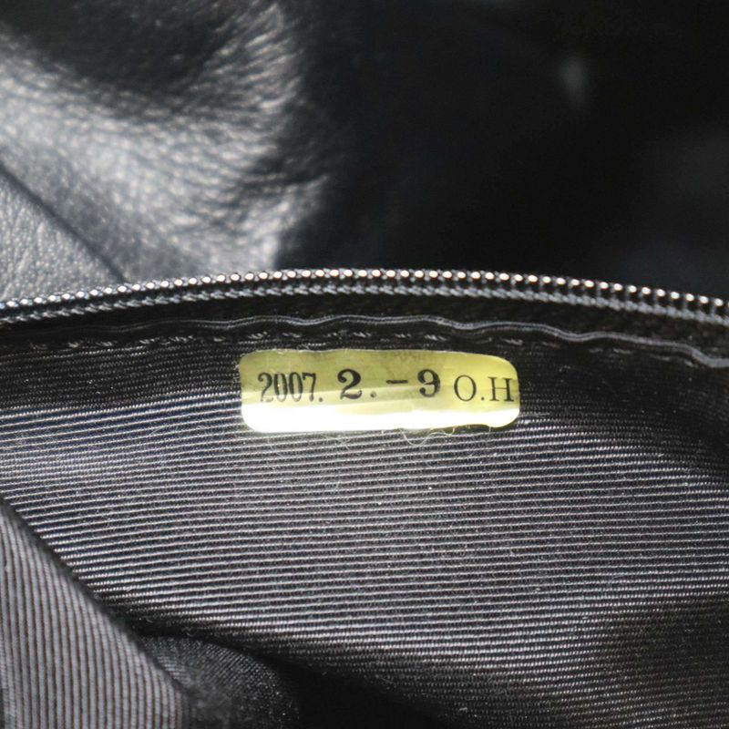 Chanel 2007 Coco Charm Shoulder Bag Lambskin Black — view 8