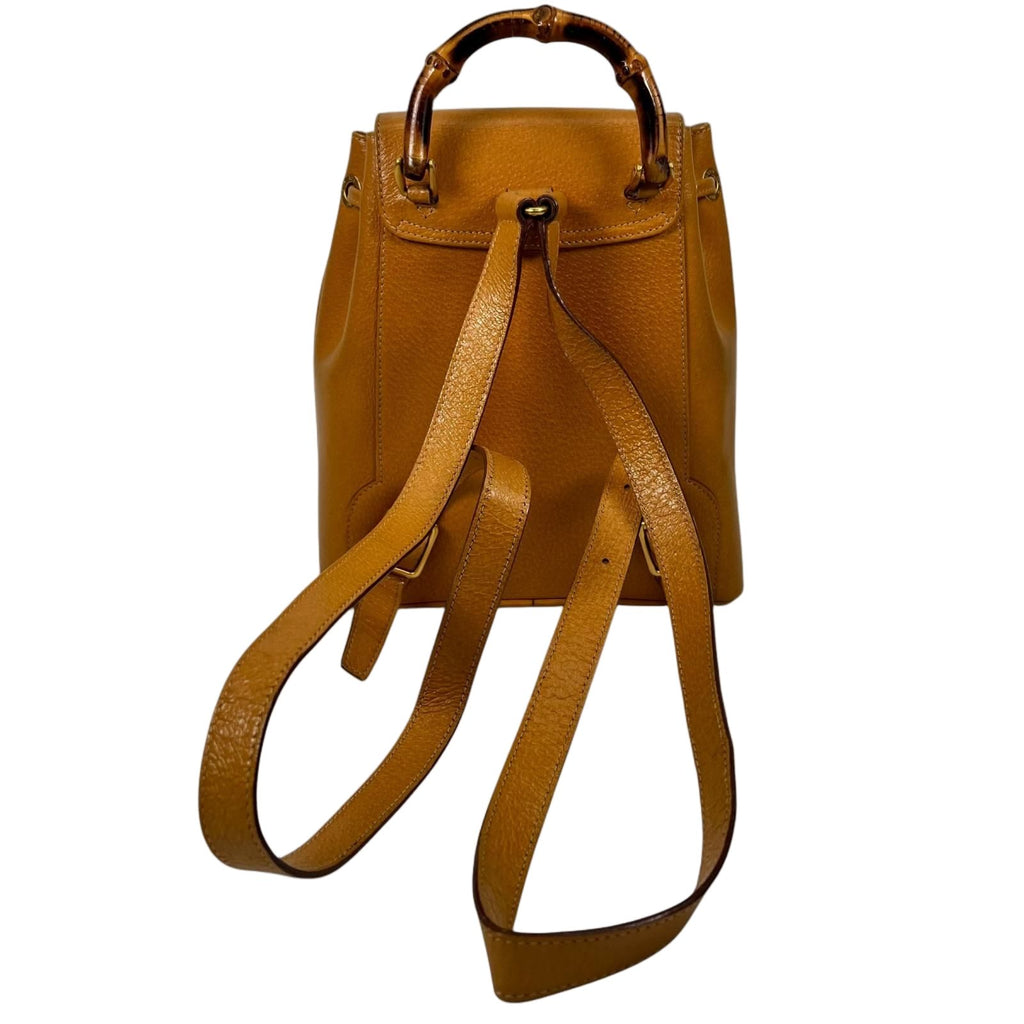 Gucci Bamboo Backpack Pigskin Leather Gold Brown — view 2