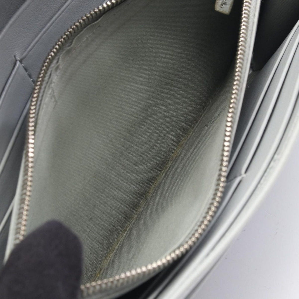 Fendi Bifold Wallet Is Gray Leather Is Zip — view 8