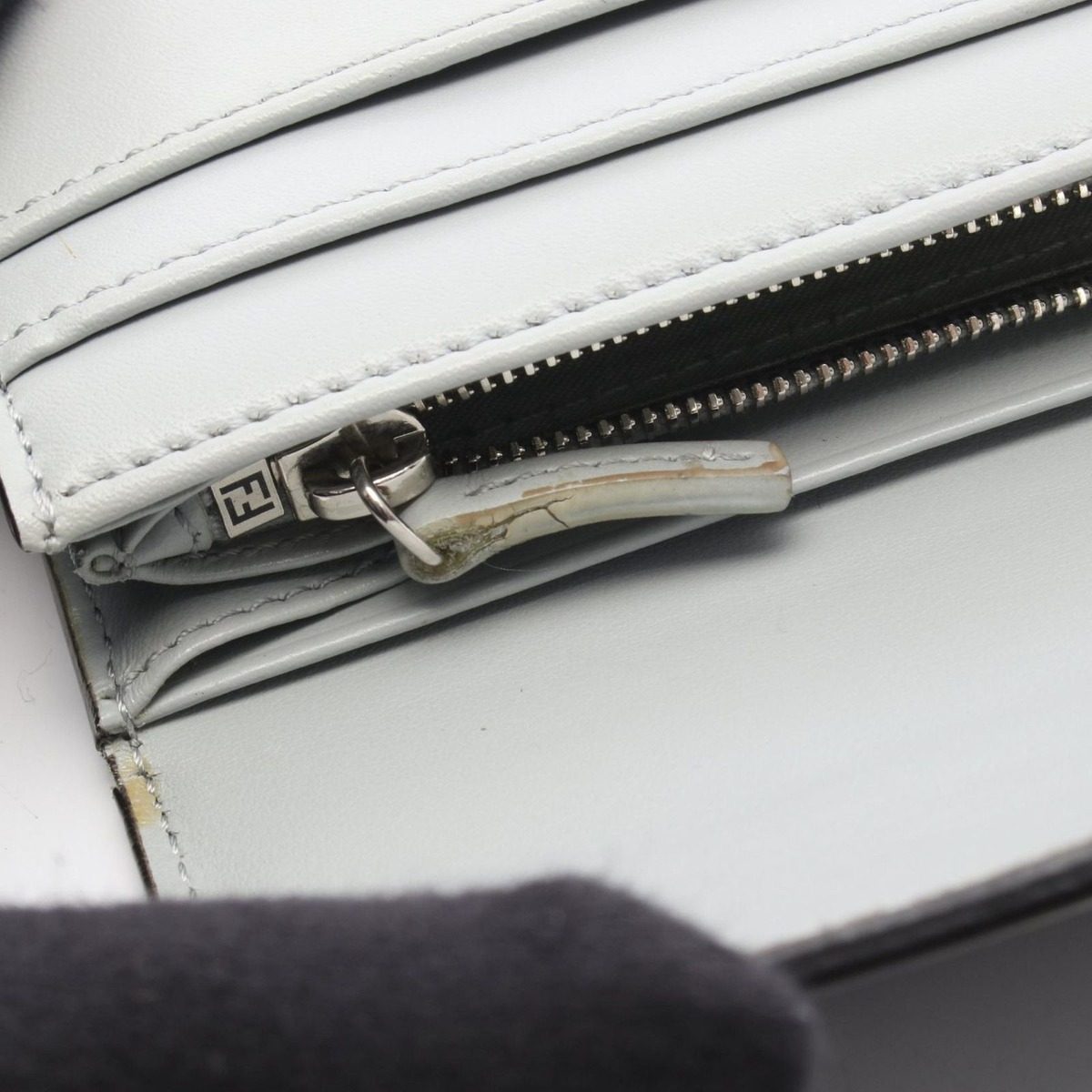 Fendi Bifold Wallet Is Gray Leather Is Zip — view 9