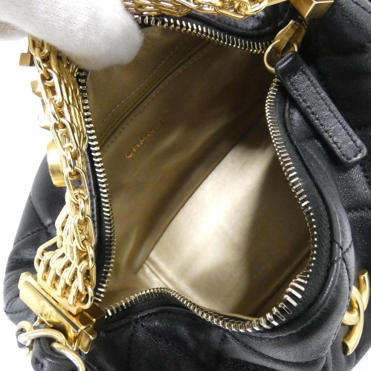 Chanel Shoulder Bag Black — view 8