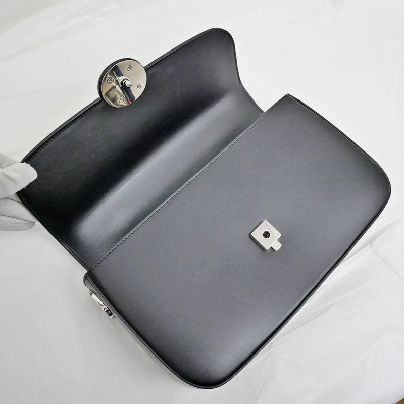 Gucci Clutch Bag Shoulder Leather Black — view 6