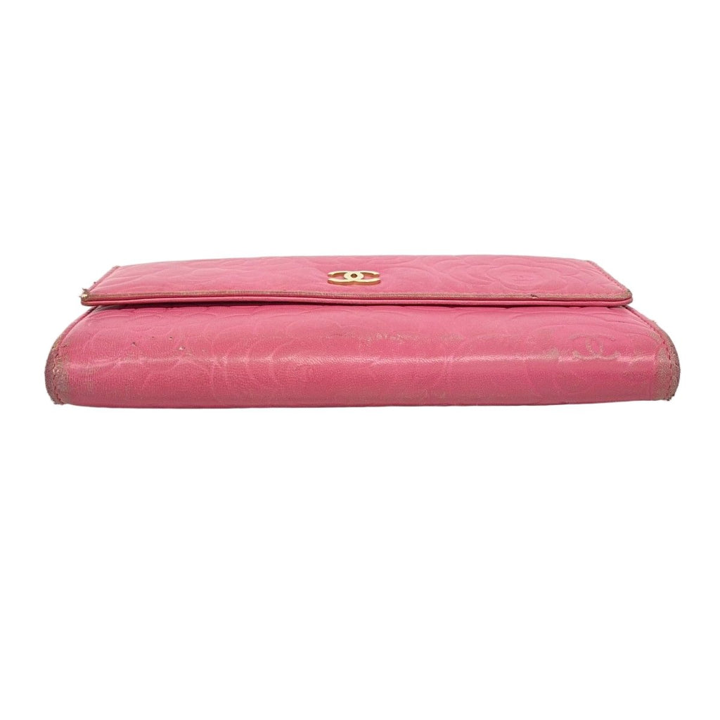 Chanel Wallet Camellia Lambskin Pink Champagne Gold — view 2
