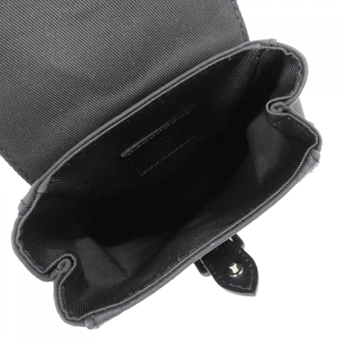 Louis Vuitton Taurillon Christopher XS Shoulder Bag Black — view 7