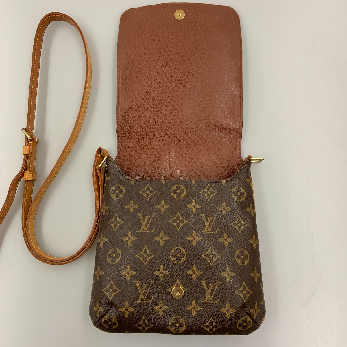 Louis Vuitton Monogram Musette Salsa Long Shoulder Bag Brown — view 5
