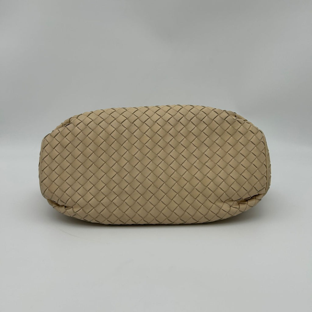 Bottega Veneta Intrecciato Chain Shoulder Bag Beige Leather — view 5