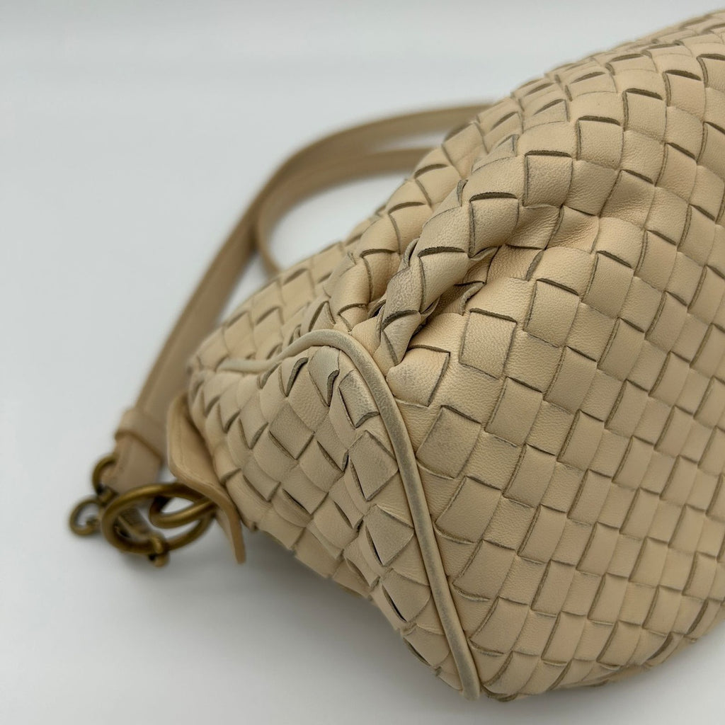 Bottega Veneta Intrecciato Chain Shoulder Bag Beige Leather — view 9