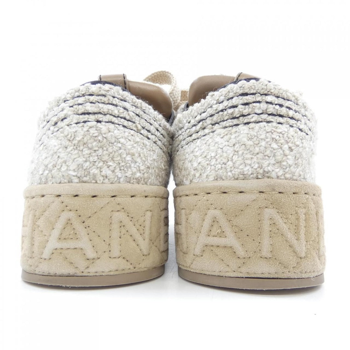 Chanel Sneakers Goatskin Beige — view 5