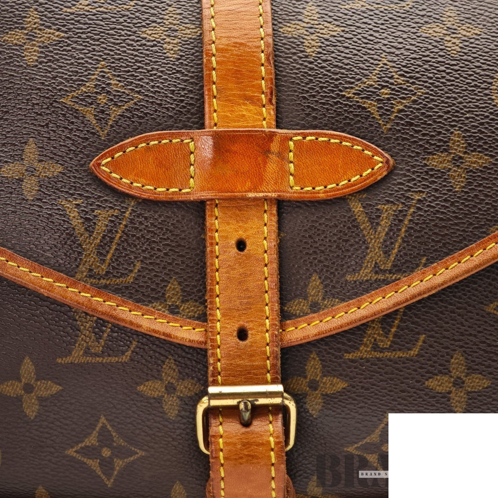 Louis Vuitton Saumur 30 Shoulder Bag Flap Brown — view 8