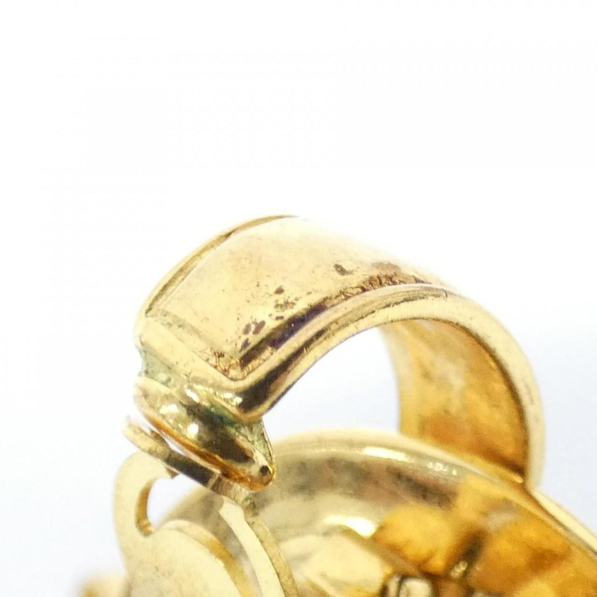 Chanel Vintage Earrings Gold — view 6