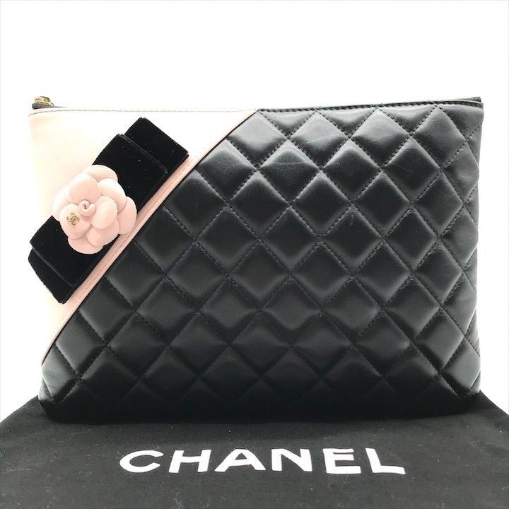 Chanel CC Logo Quilted Camellia Lambskin Clutch Black Pink Case