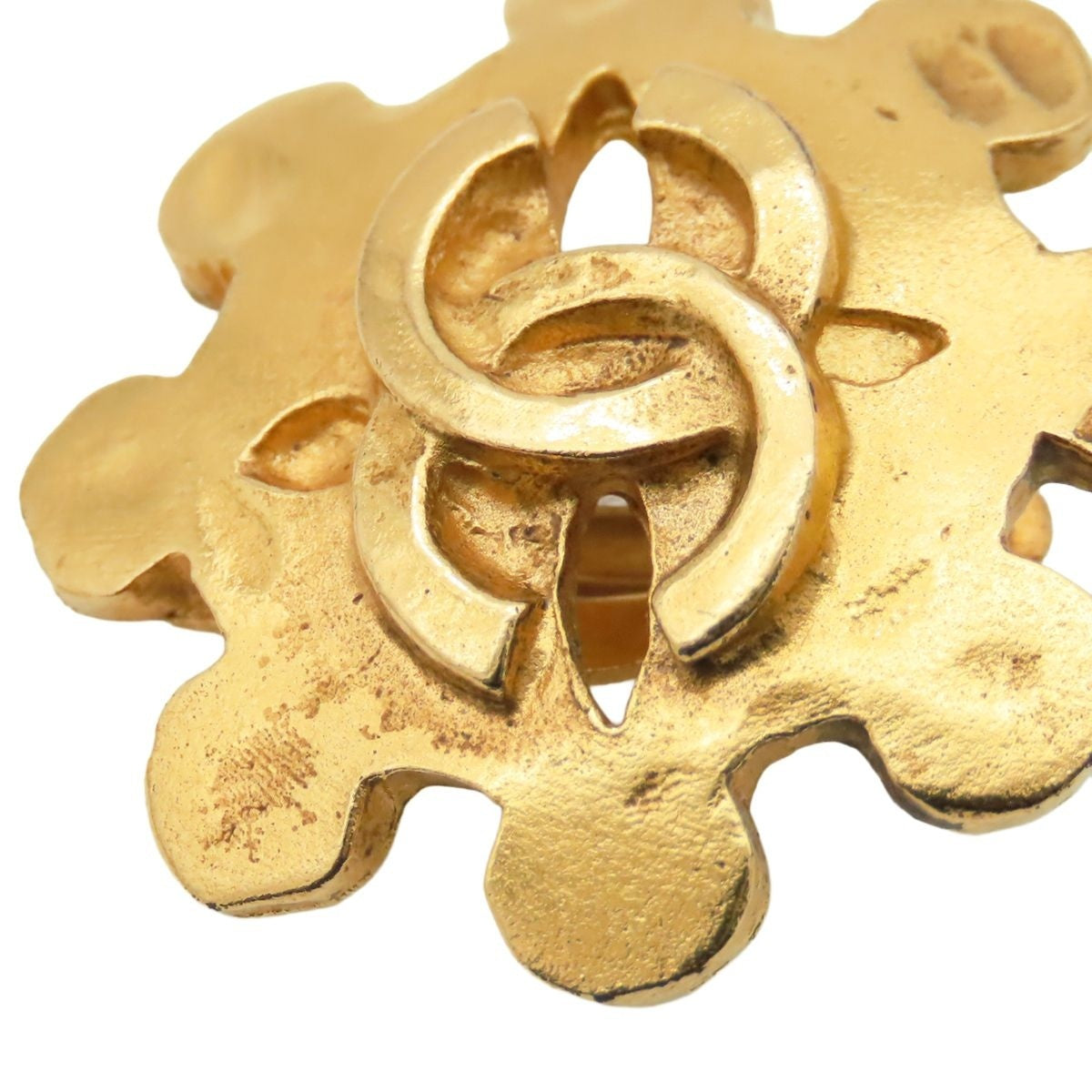 Chanel Earrings Gold Metal CC Logo Flower Costume Vintage — view 6
