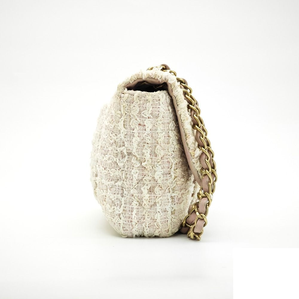 Chanel Quilted Shoulder Bag Tweed Pink — view 5