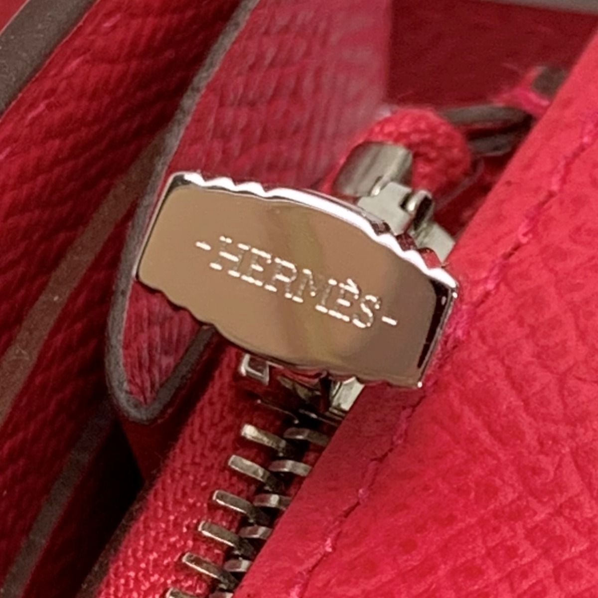 Hermes Kelly Vaux Epson a Engraved Rose Tyrian Long Wallet Silver — view 4