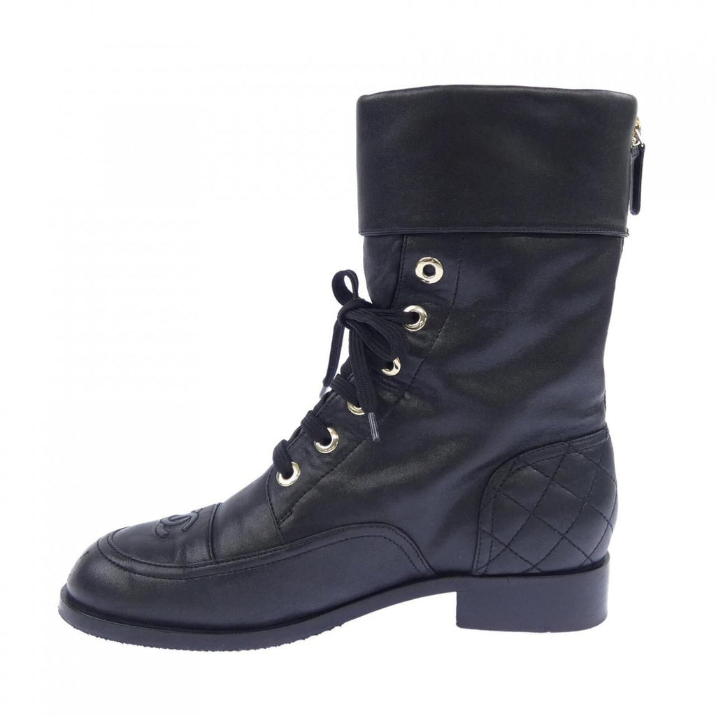Chanel Short Boots Lambskin Black — view 2