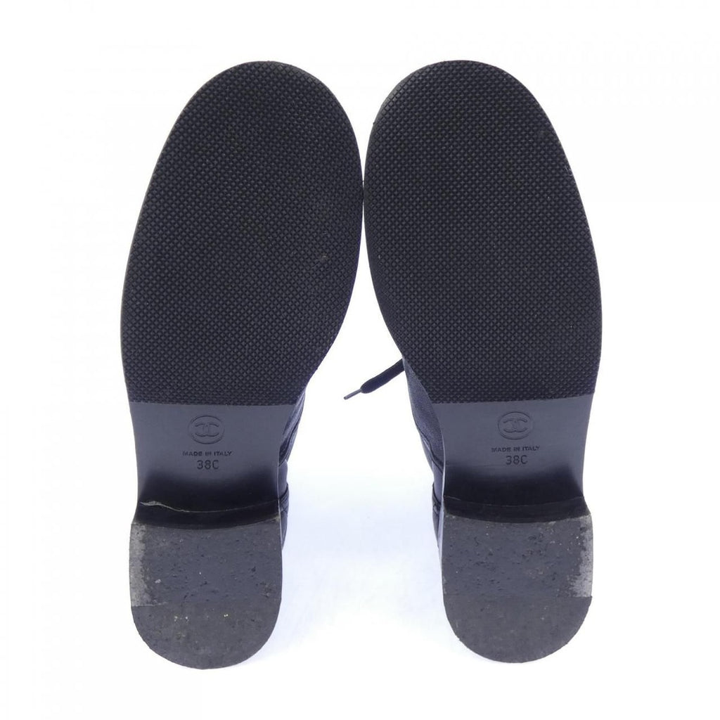 Chanel Short Boots Lambskin Black — view 4