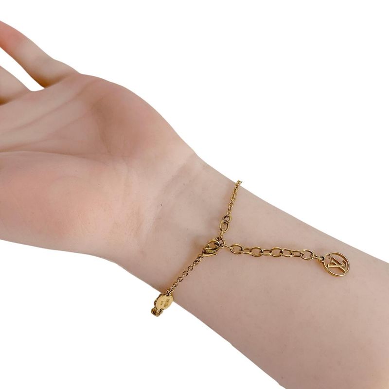Louis Vuitton Bracelet Escential V — view 5