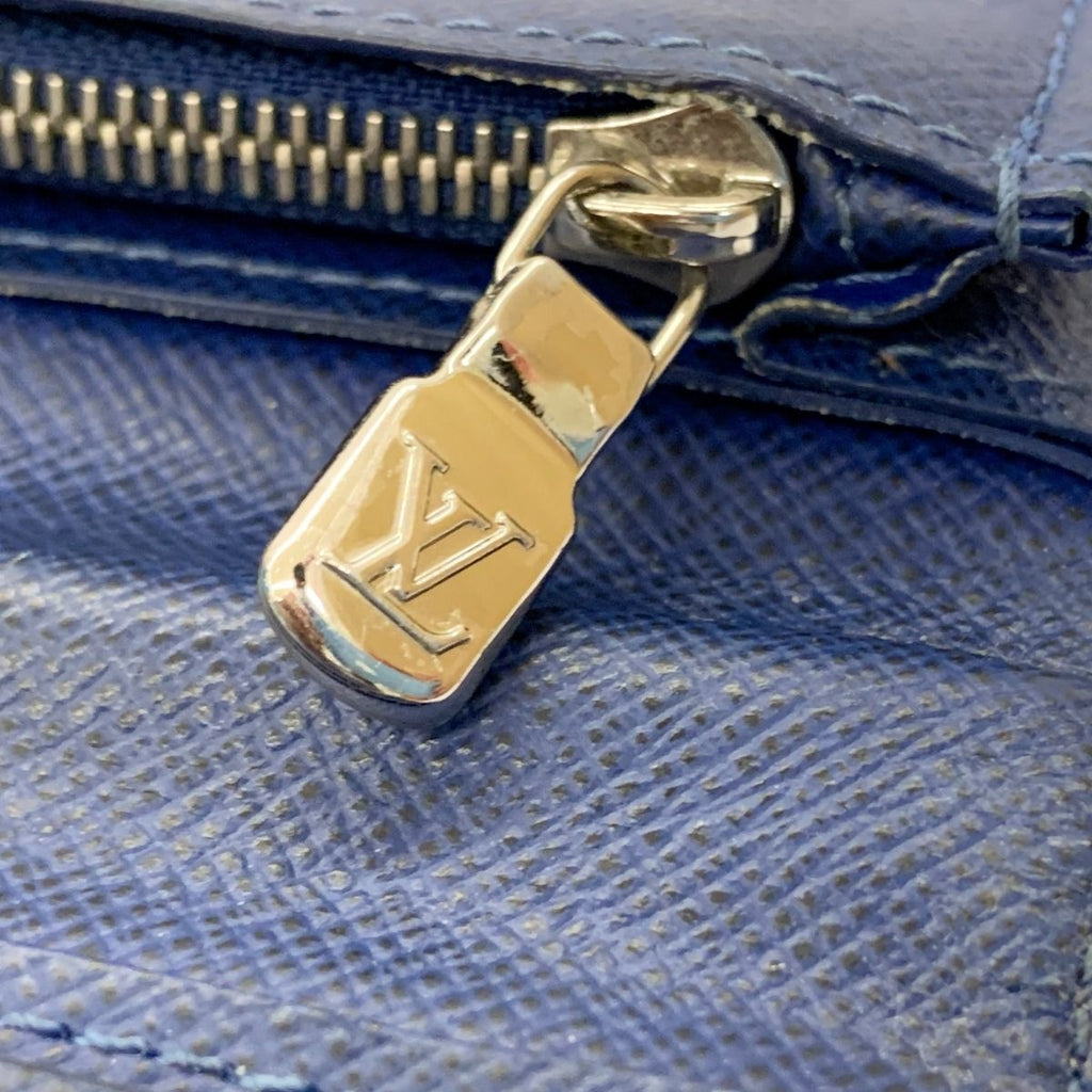 Louis Vuitton Taigarama Portefeuille Brother Bifold Long Wallet Navy — view 9